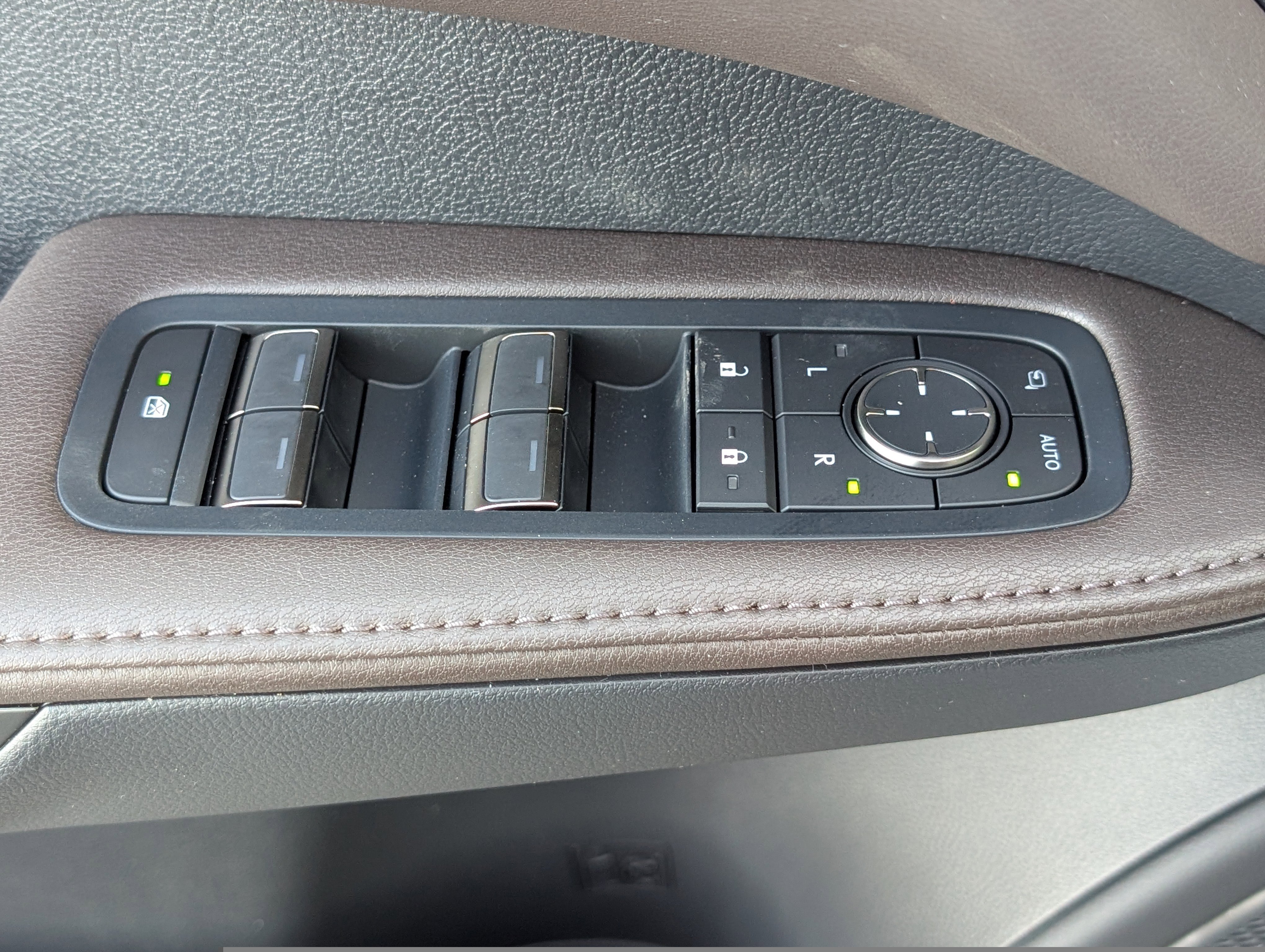 New 2026 Lexus RX 350 w/ Convenience Package AWD/4WD image 18