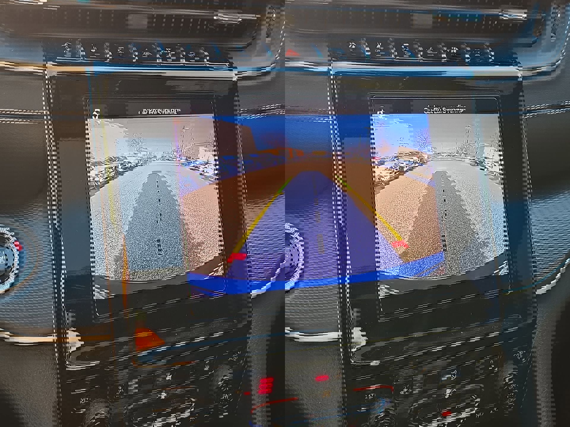 Used 2025 Jeep Grand Cherokee Altitude image 18