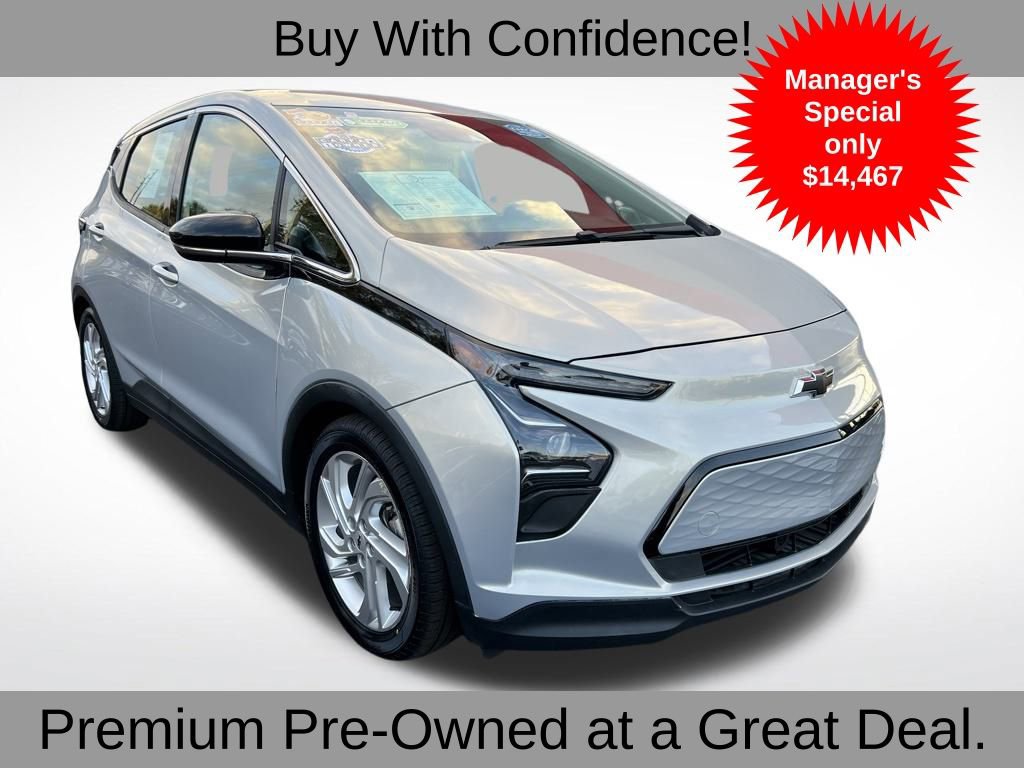 Used 2022 Chevrolet Bolt LT image 1