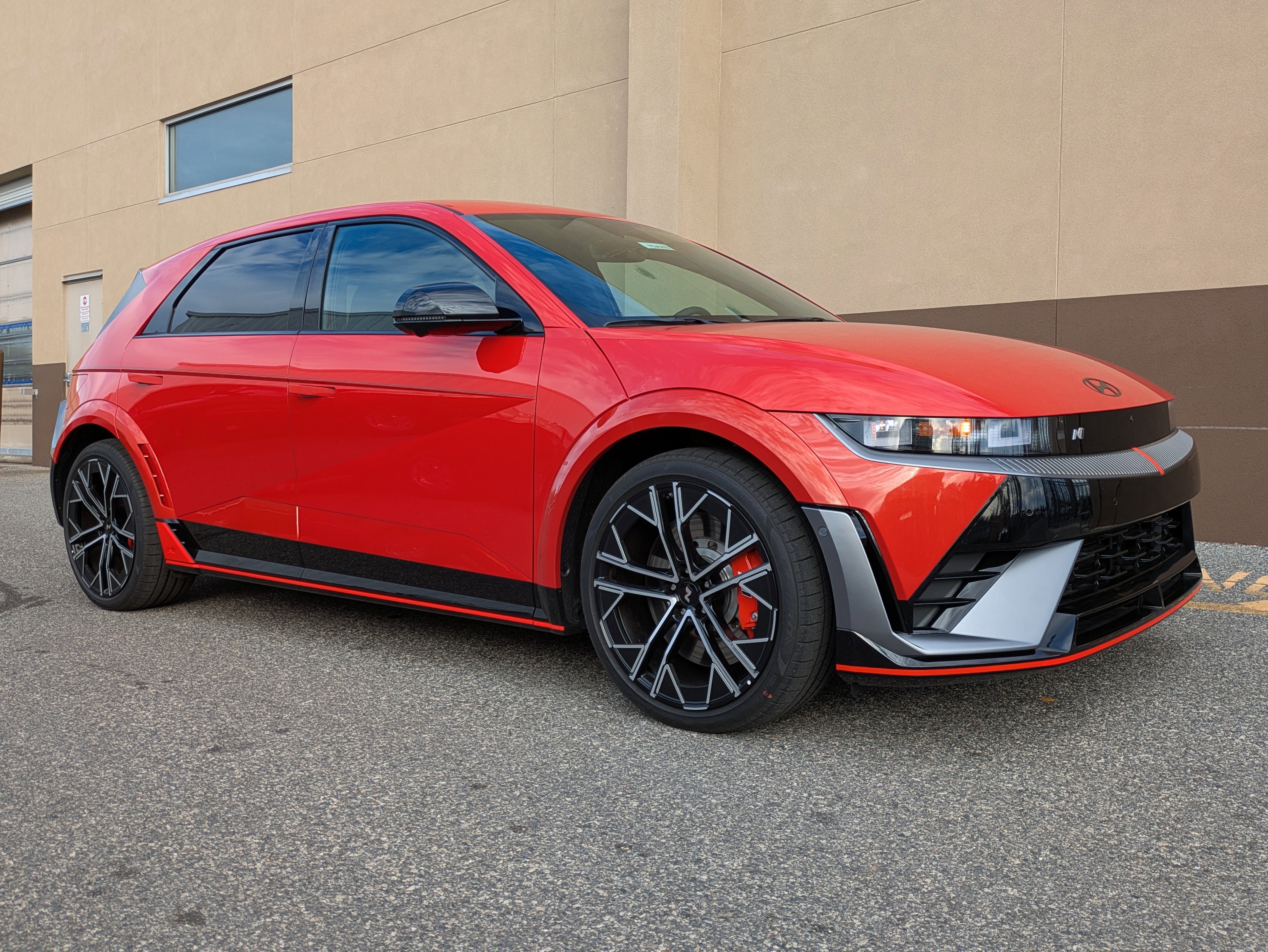 New 2025 Hyundai Ioniq 5 N image 2