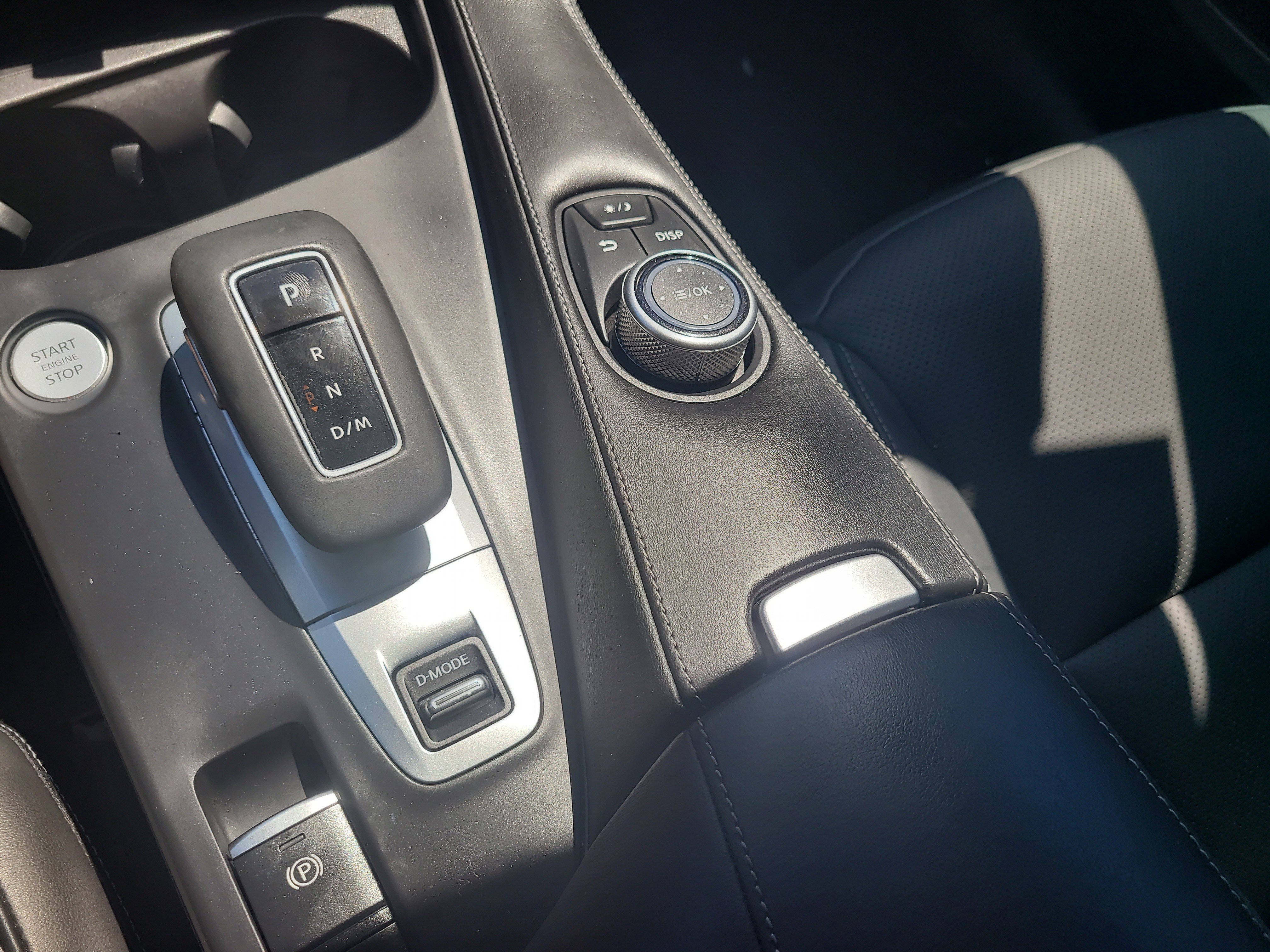 Used 2023 INFINITI QX50 Luxe FWD image 30