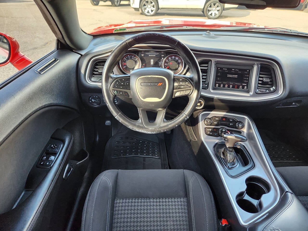 Used 2019 Dodge Challenger SXT AWD/4WD image 15