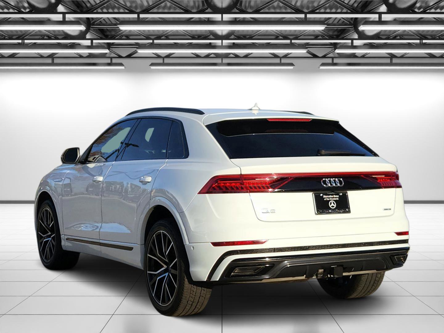 Used 2020 Audi Q8 Prestige w/ Prestige Package image 7