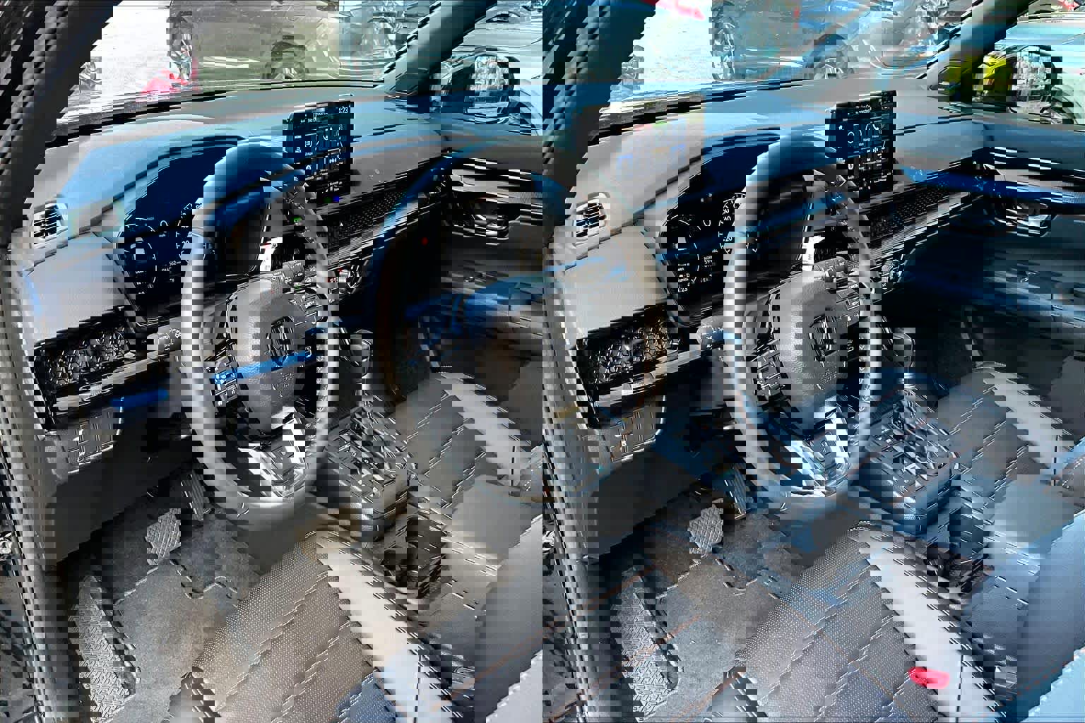 Used 2025 Honda CR-V Sport Touring image 18