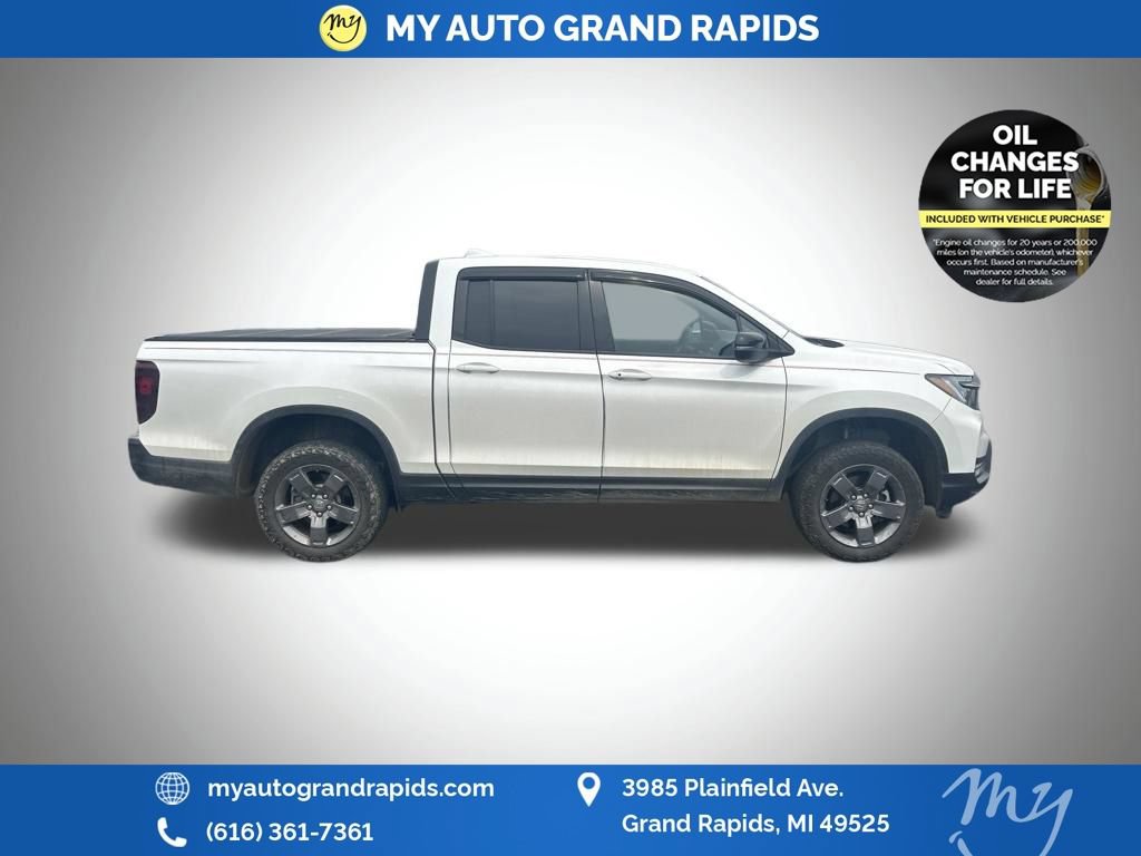 Used 2024 Honda Ridgeline TrailSport image 3
