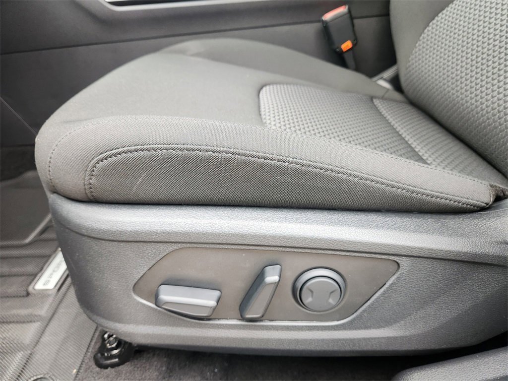 New 2026 Kia Sportage LX w/ LX Convenience Package image 17