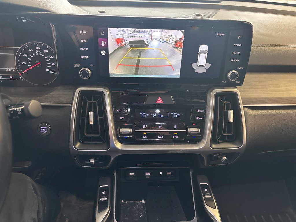 Used 2023 Kia Sorento S w/ Panoramic Sunroof Package AWD/4WD image 4