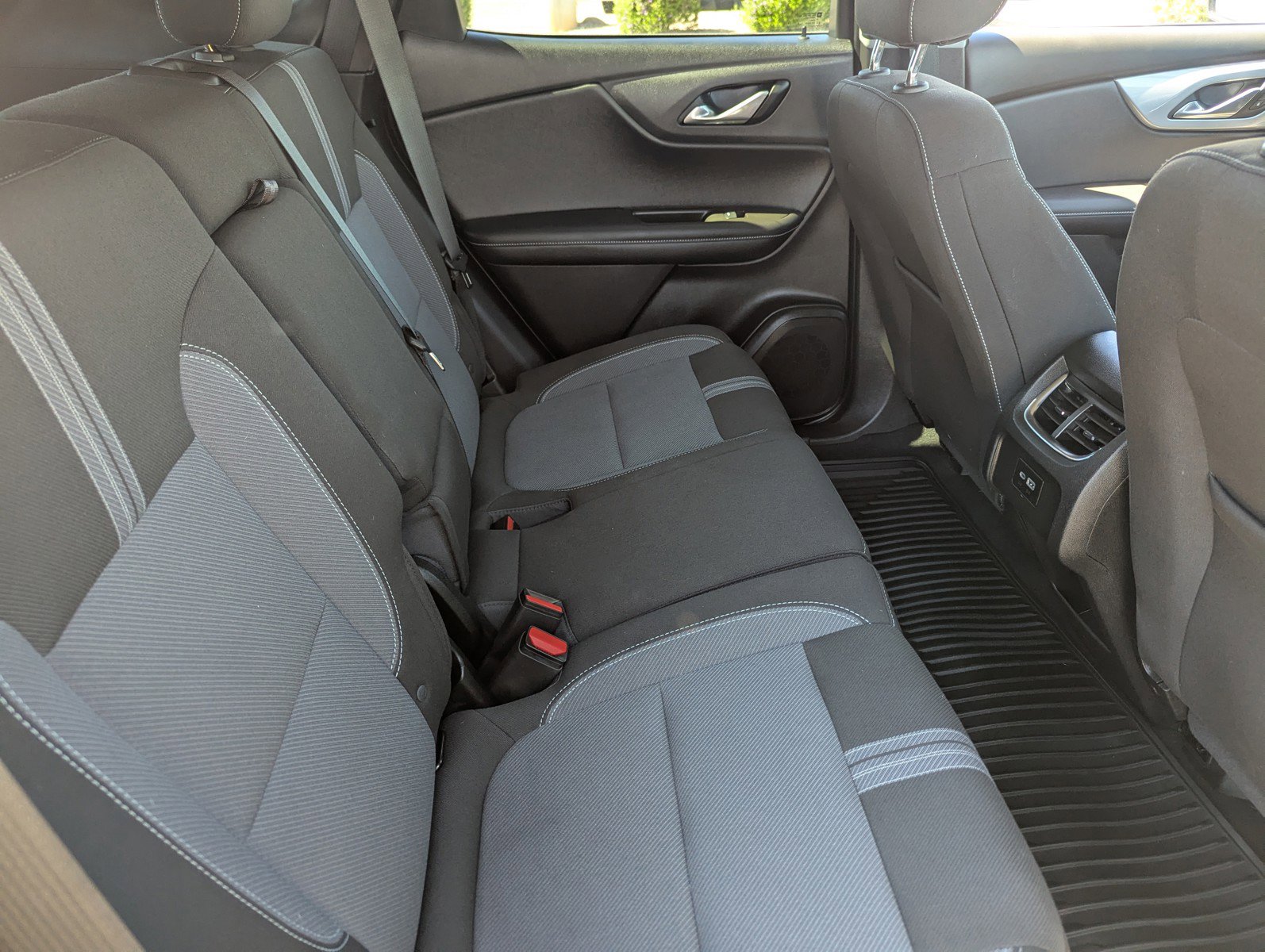 Used 2023 Chevrolet Blazer LT image 14