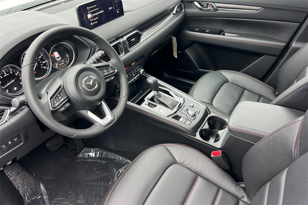 New 2025 MAZDA CX-5 Carbon Edition image 11