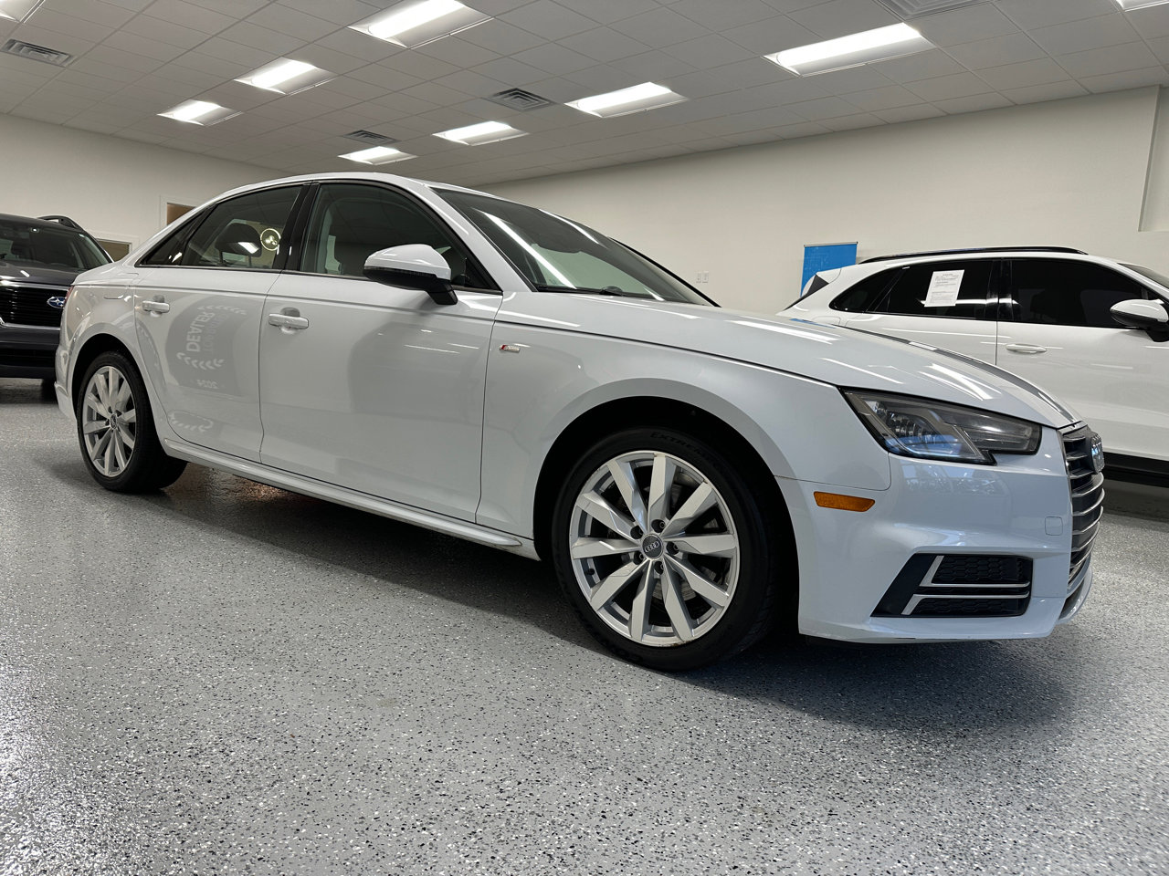 Used 2018 Audi A4 2.0T Ultra Premium w/ Convenience Package image 10