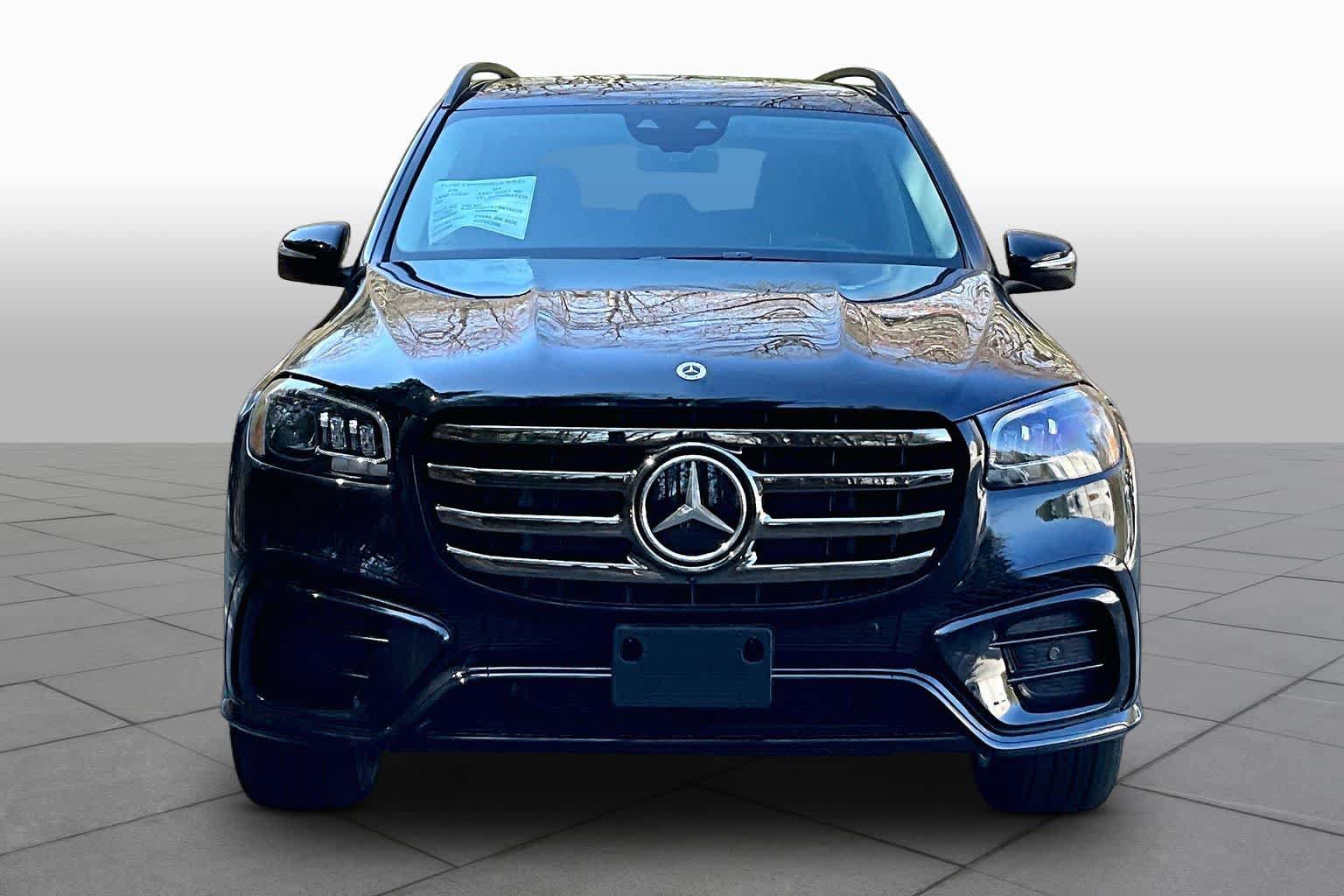 New 2026 Mercedes-Benz GLS 450 4MATIC image 3