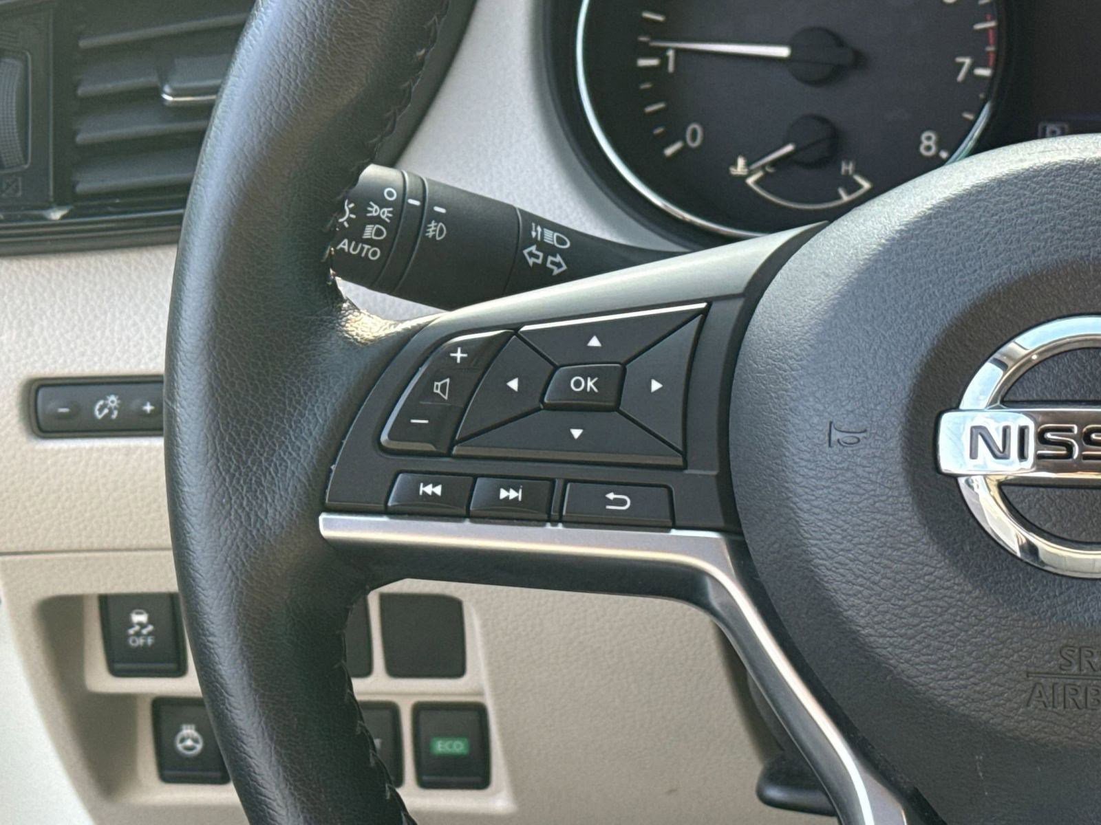 Used 2021 Nissan Rogue Sport SL w/ Premium Package image 26