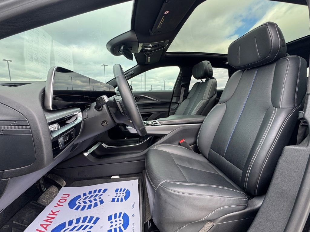 Certified 2024 Cadillac Lyriq Sport image 27