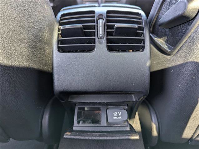 Used 2014 Mercedes-Benz C 250 Sedan image 17