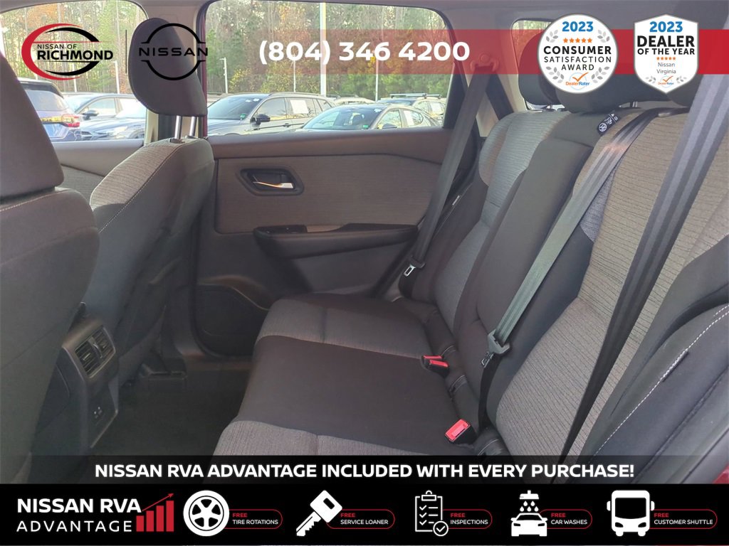 Used 2023 Nissan Rogue SV image 14