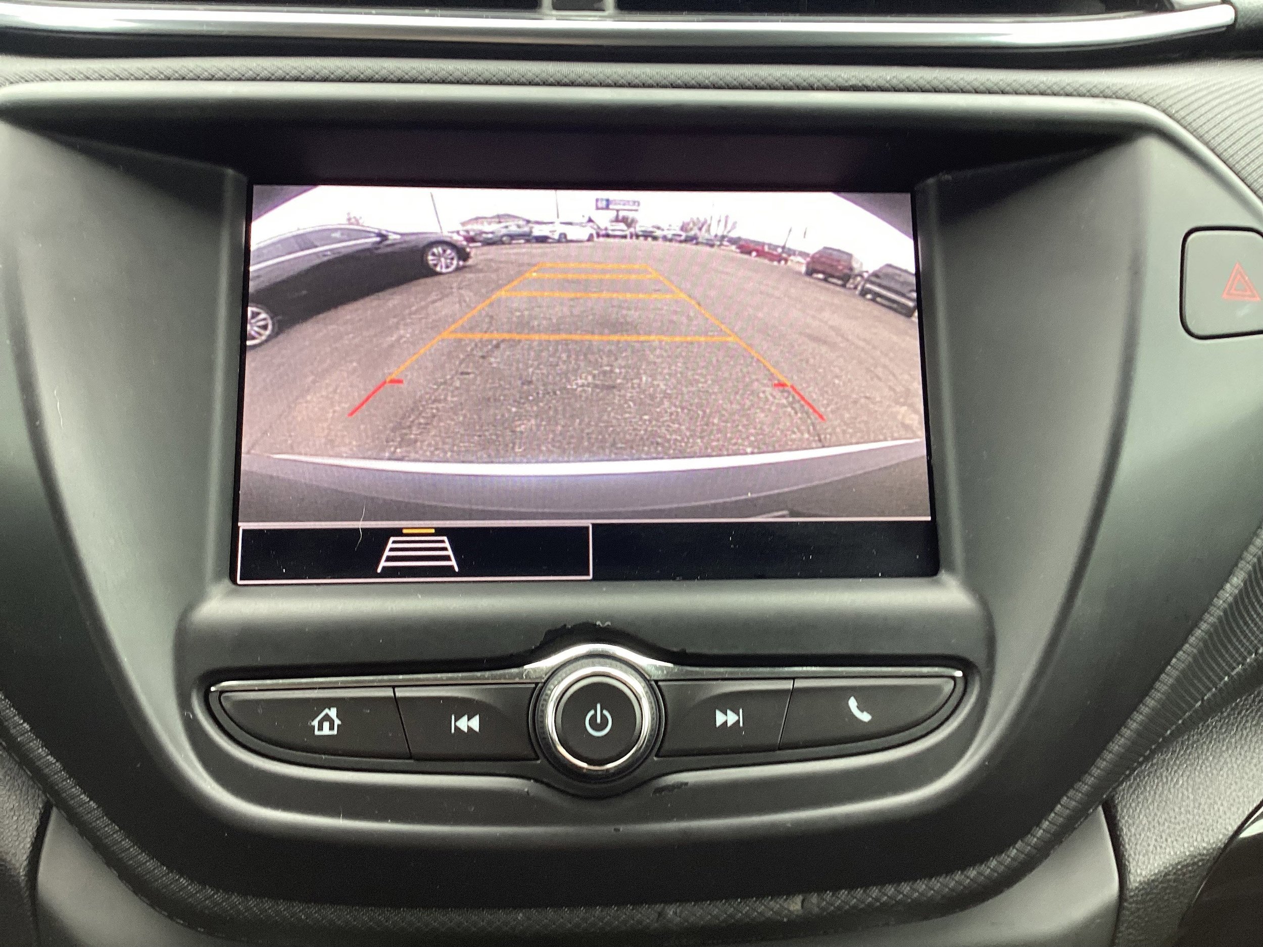 Used 2023 Chevrolet TrailBlazer LT FWD image 21
