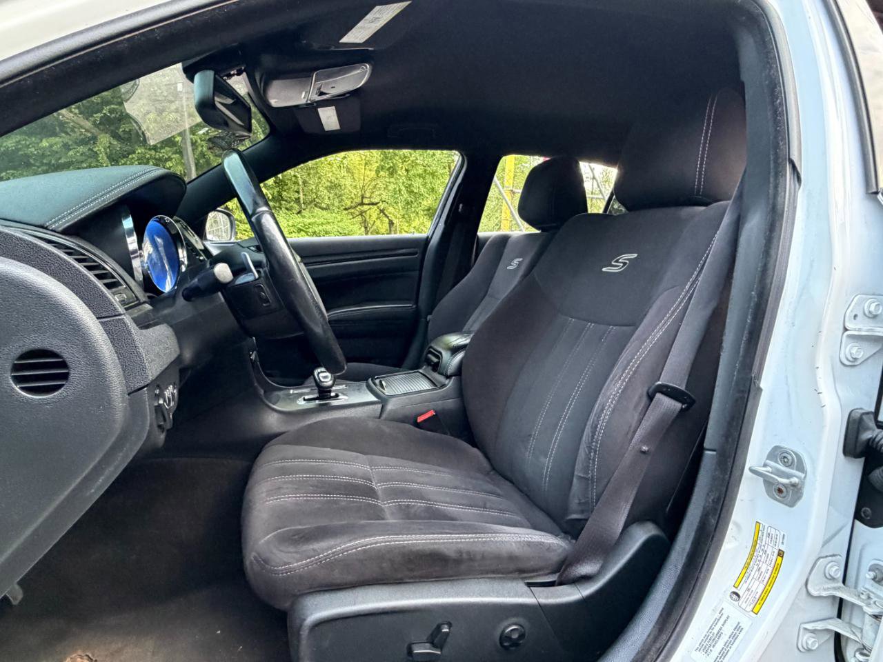 Used 2012 Chrysler 300 S RWD image 24
