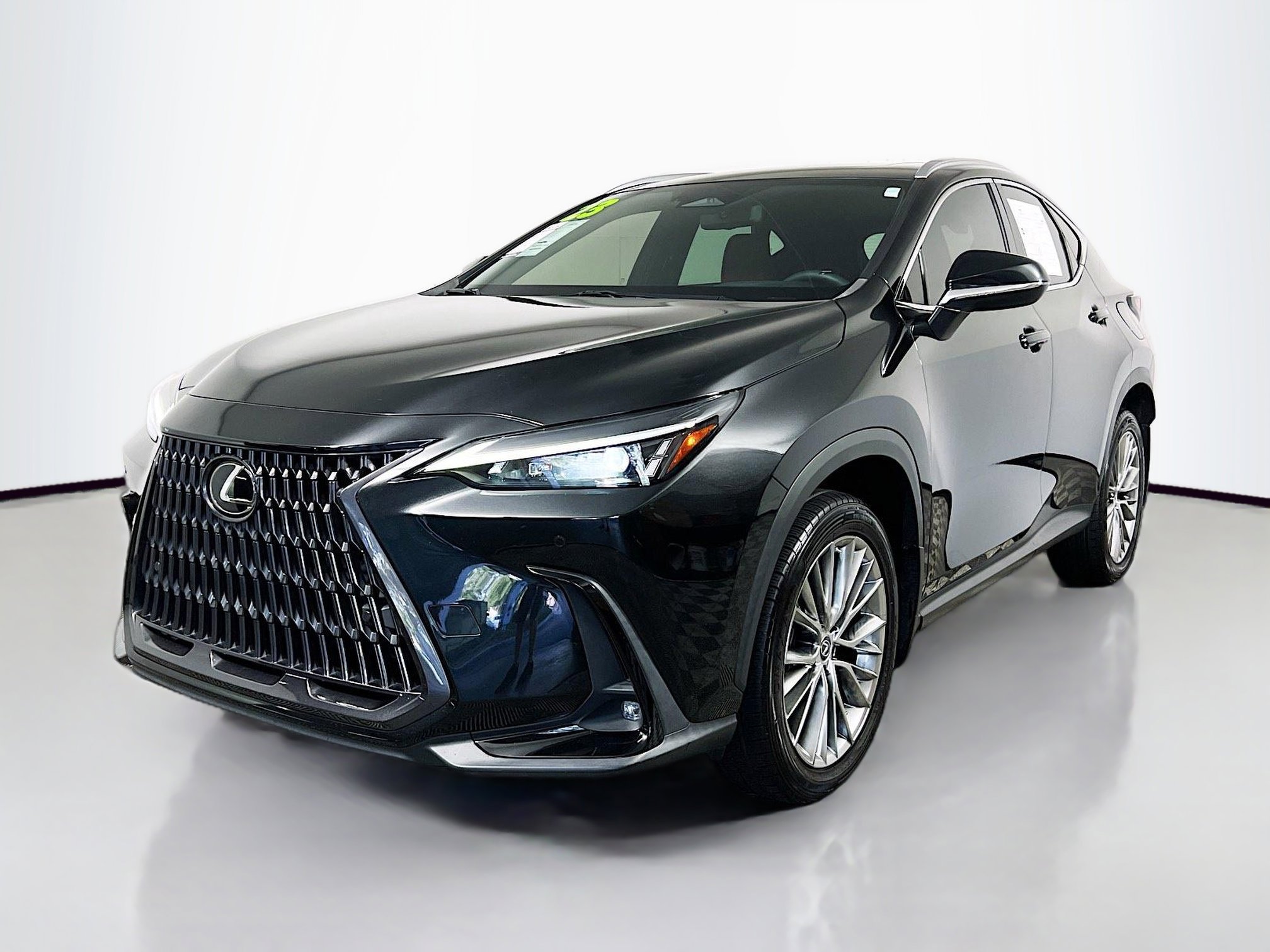 Used 2023 Lexus NX 350h AWD image 10