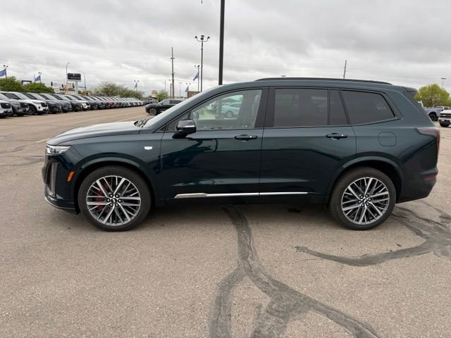 Used 2024 Cadillac XT6 Sport w/ Platinum Package AWD/4WD image 9