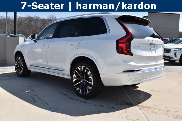 New 2025 Volvo XC90 B6 Plus image 5