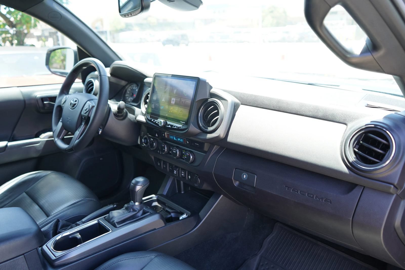 Used 2019 Toyota Tacoma TRD Off-Road AWD/4WD image 20