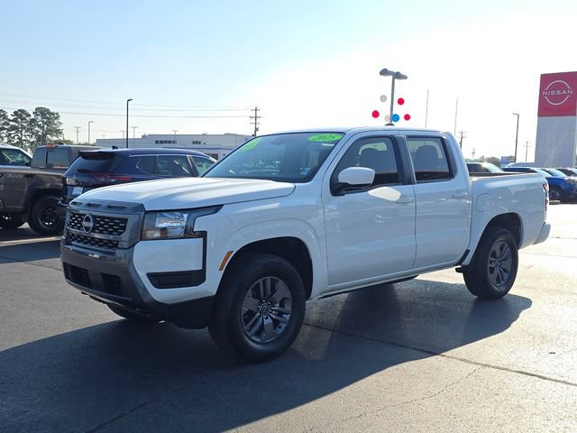 Used 2025 Nissan Frontier SV AWD/4WD image 7