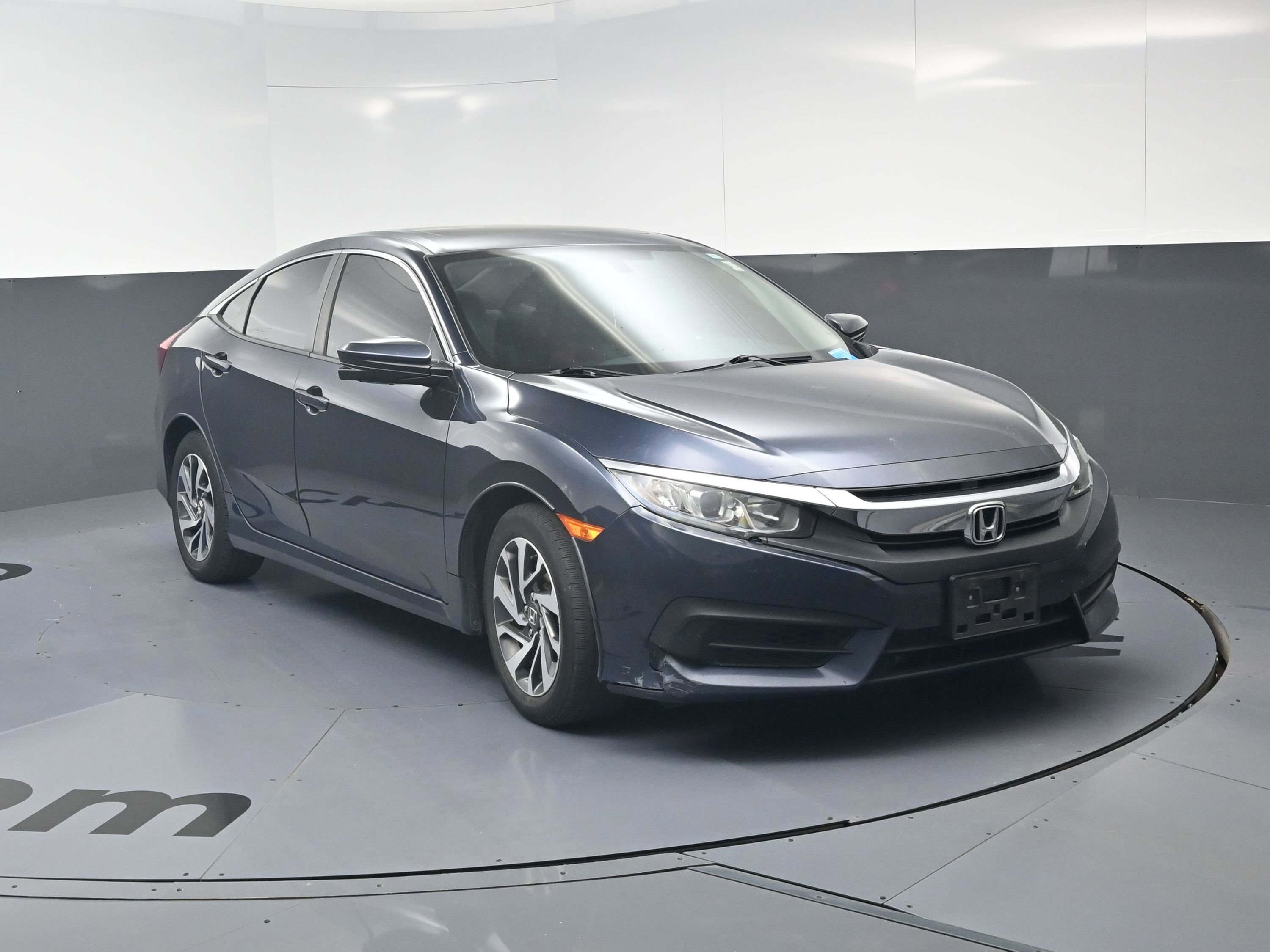 Used 2016 Honda Civic EX image 3