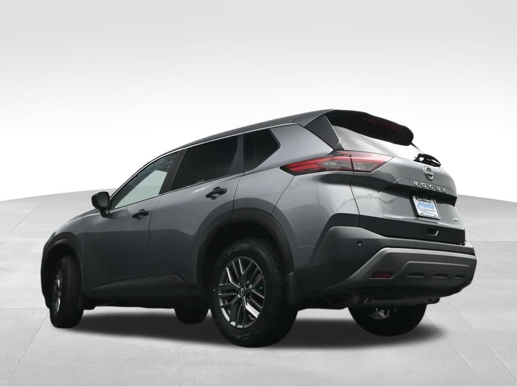 Used 2023 Nissan Rogue S AWD/4WD image 41
