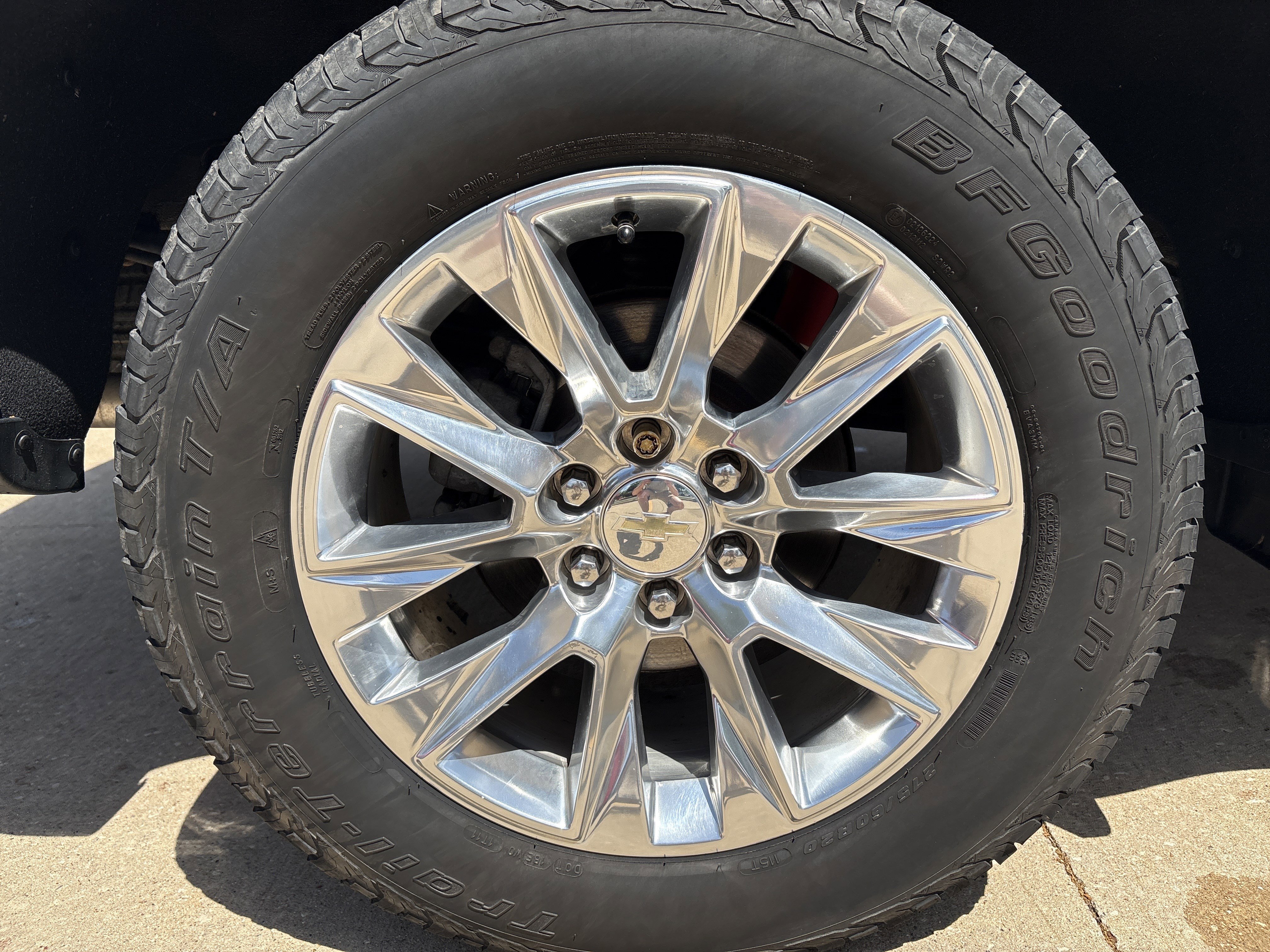 Used 2021 Chevrolet Silverado 1500 LTZ AWD/4WD image 9