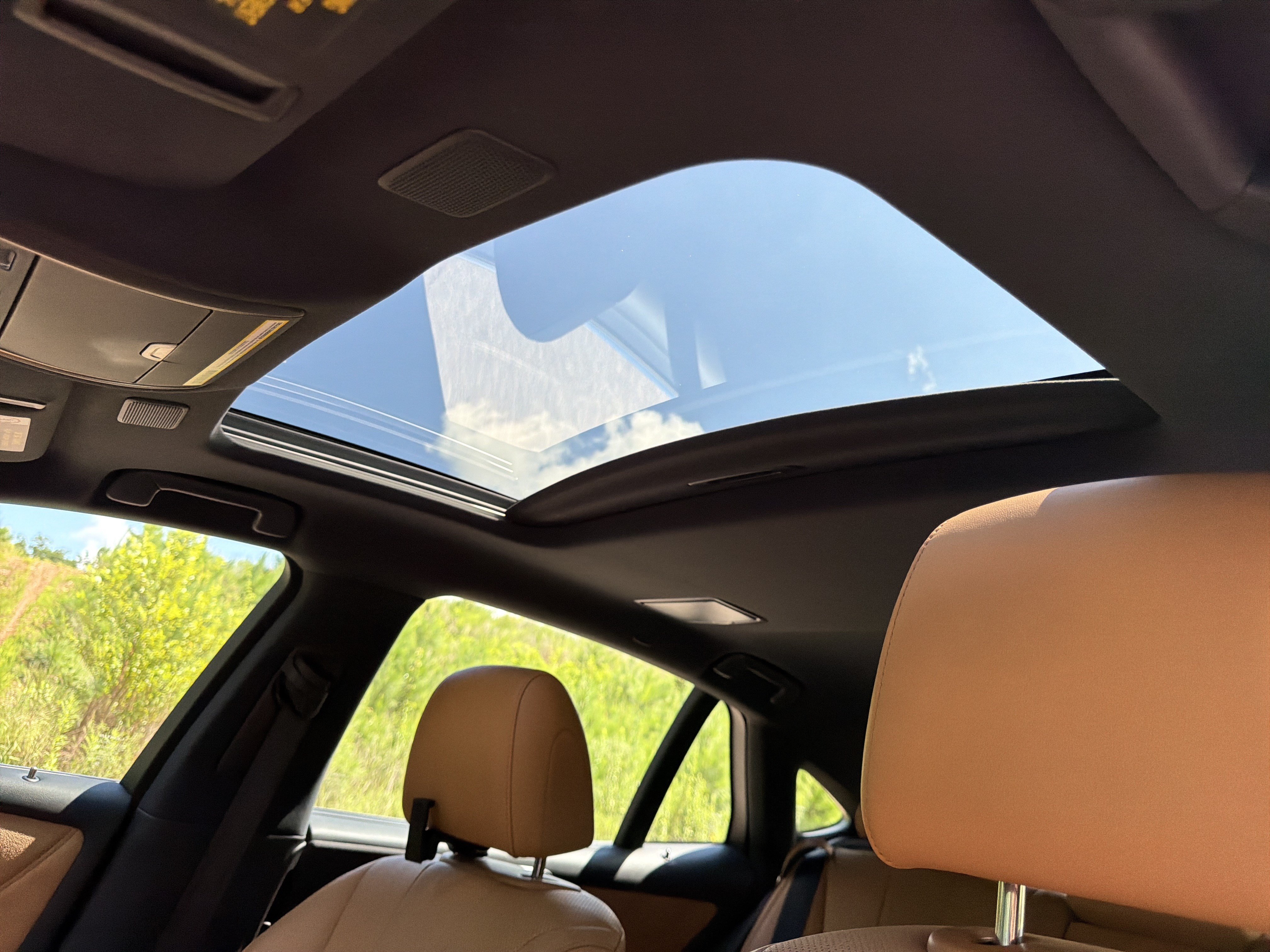 Used 2021 Lexus LS 500 w/ Accessory Package (Z2) RWD image 31