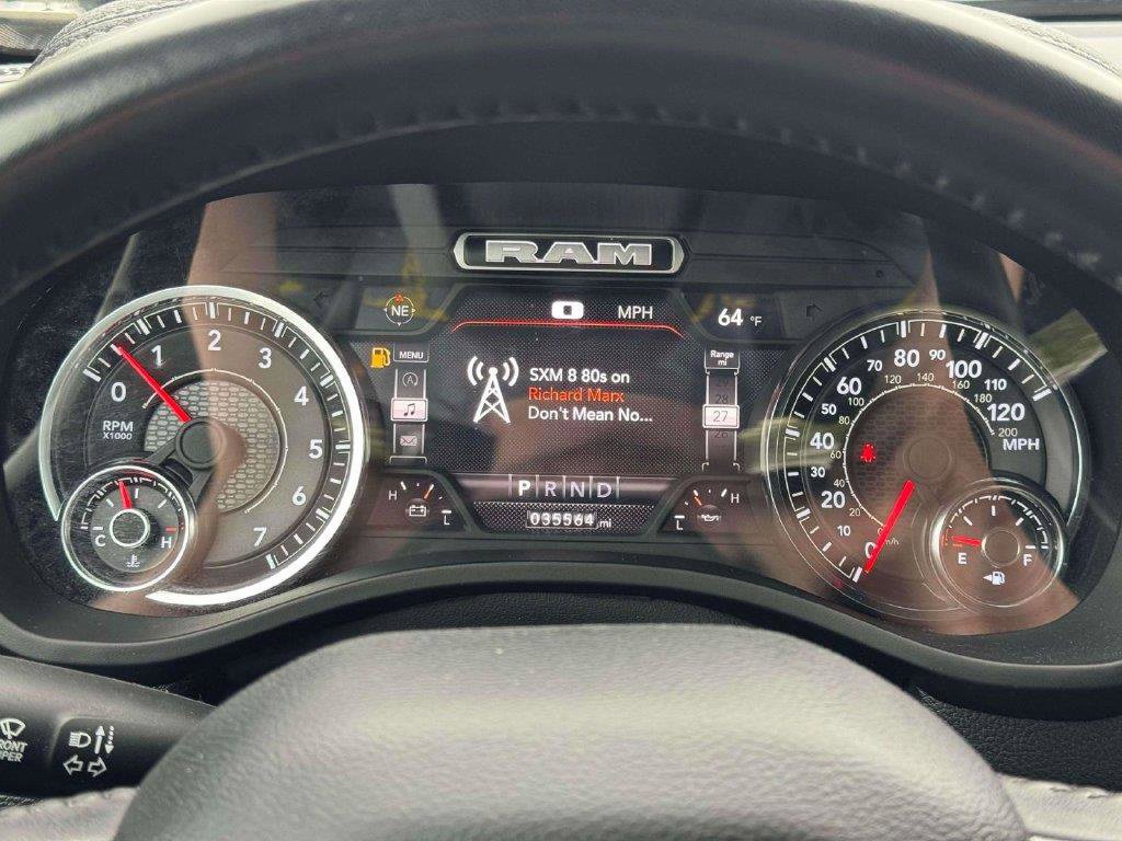 Used 2024 RAM 1500 Laramie AWD/4WD image 30