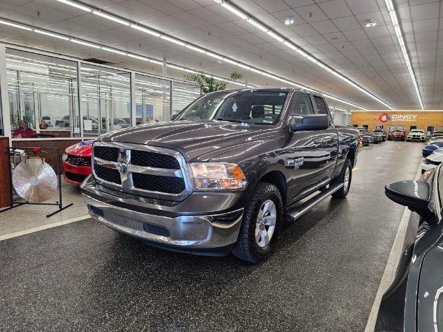 Used 2019 RAM 1500 Classic SLT image 1