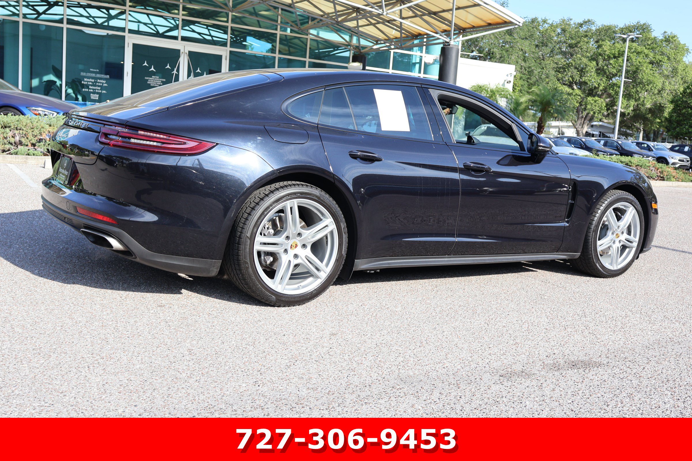 Used 2018 Porsche Panamera 4 AWD/4WD image 9