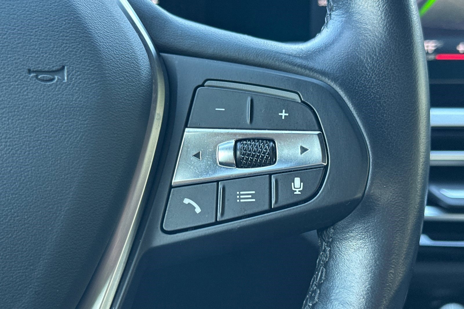 Certified 2023 BMW i4 eDrive40 RWD image 30