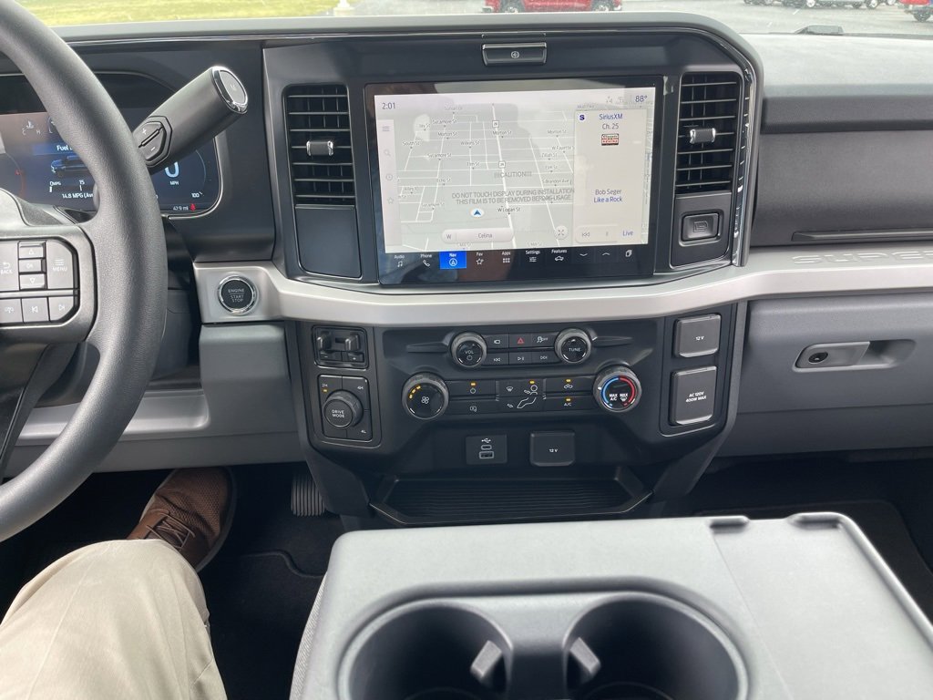 New 2026 Ford F350 4x4 Crew Cab DRW Super Duty image 26