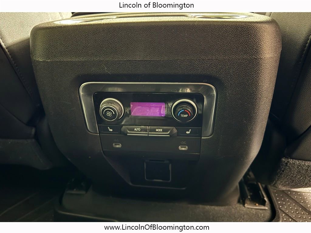 Used 2021 Chevrolet Tahoe Z71 w/ Z71 Off-Road Package image 24