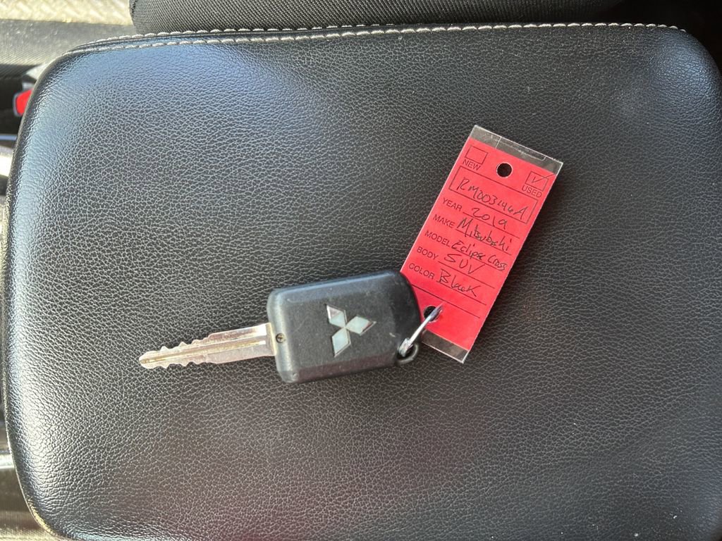 Used 2019 Mitsubishi Eclipse Cross LE AWD/4WD image 20