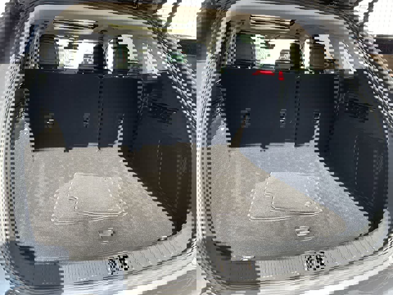 Used 2021 Lincoln Nautilus Reserve image 17