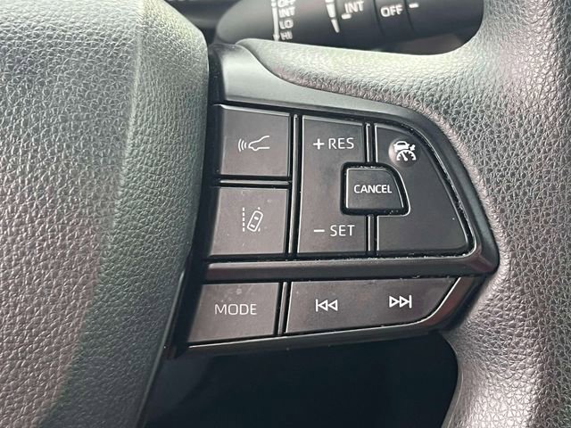 Certified 2025 Toyota Sienna LE w/ LE Plus Package AWD/4WD image 25