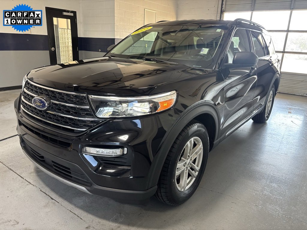 Used 2023 Ford Explorer XLT w/ Equipment Group 202A image 35
