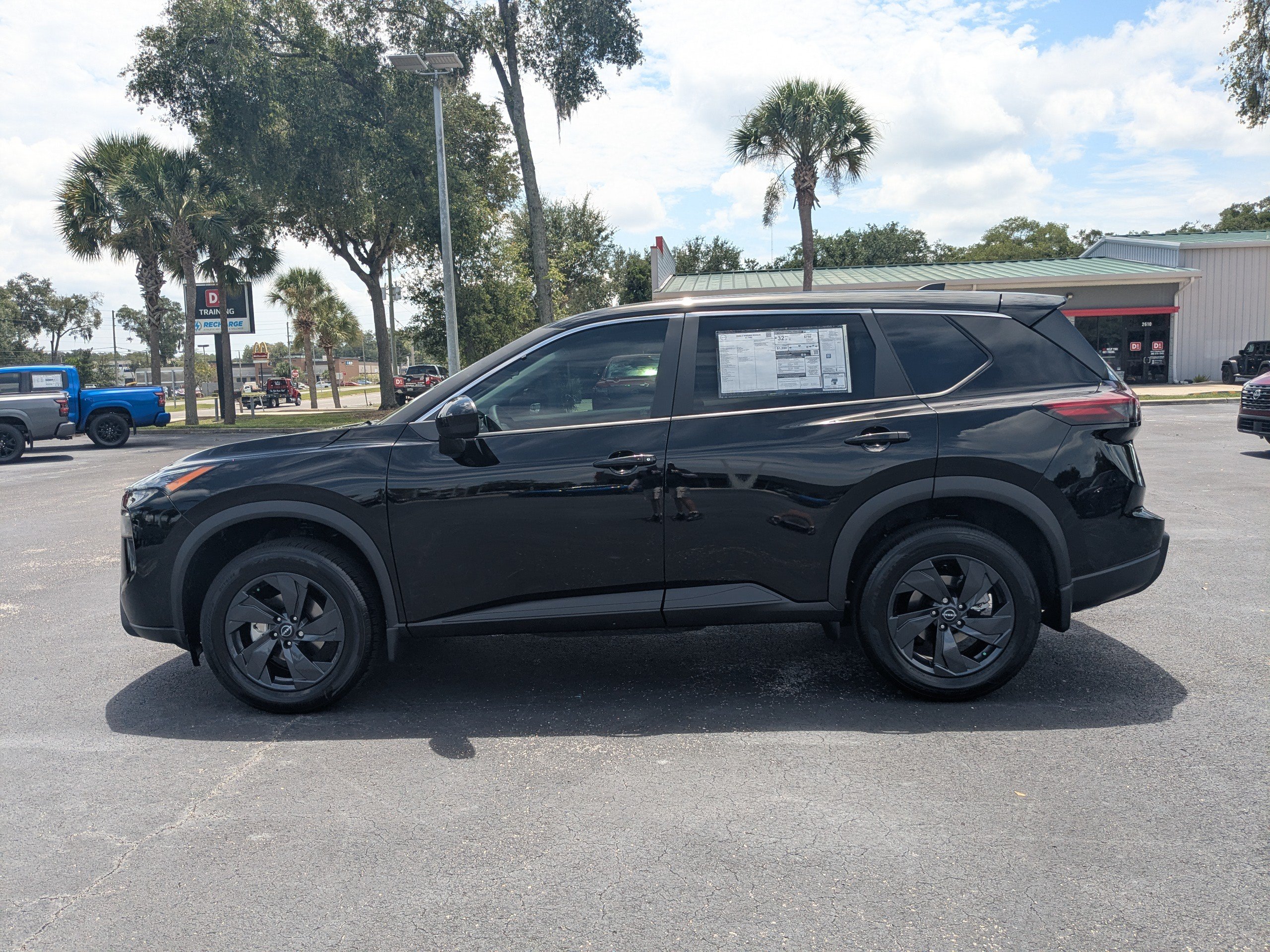 New 2026 Nissan Rogue SV FWD image 7