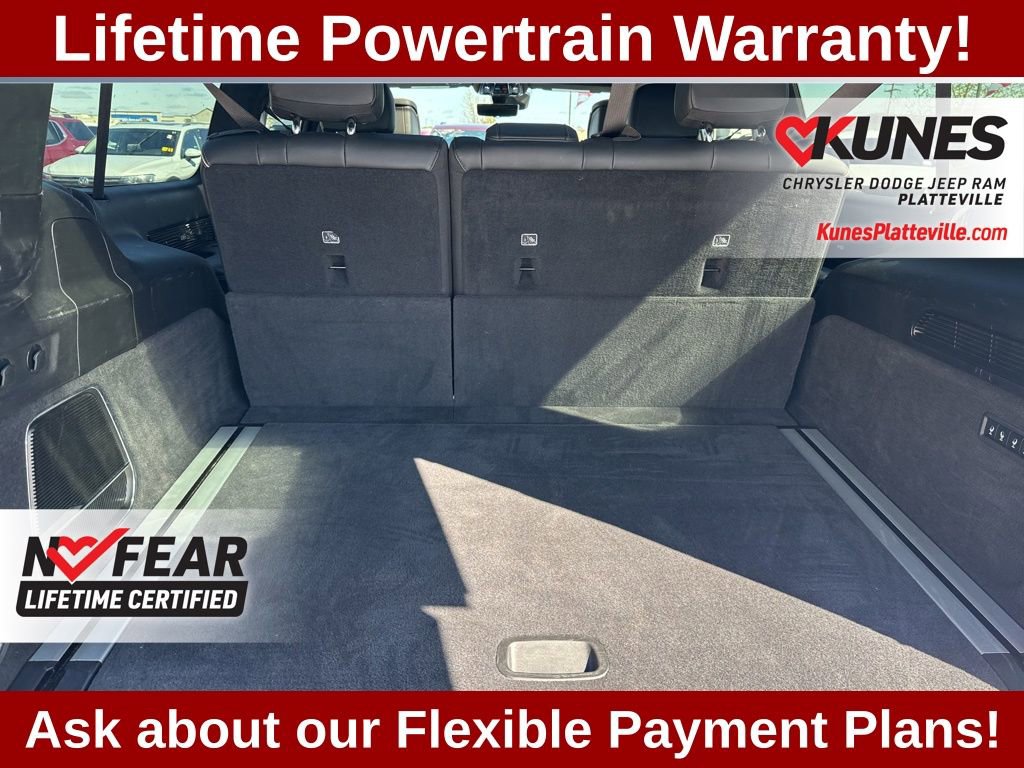 Used 2024 Jeep Grand Wagoneer L Series III image 33