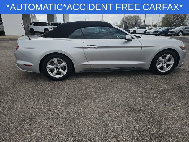 Used 2016 Ford Mustang Convertible image 27