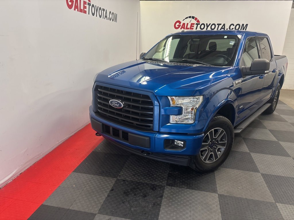 Used 2017 Ford F150 XLT w/ Equipment Group 301A Mid image 2