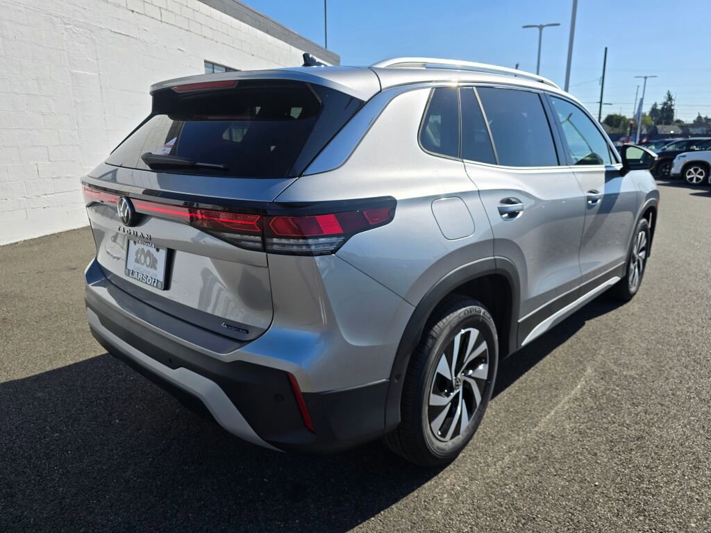 New 2025 Volkswagen Tiguan S image 4