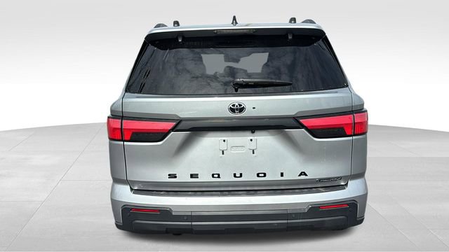 Used 2025 Toyota Sequoia SR5 w/ SR5 Premium Package AWD/4WD image 34