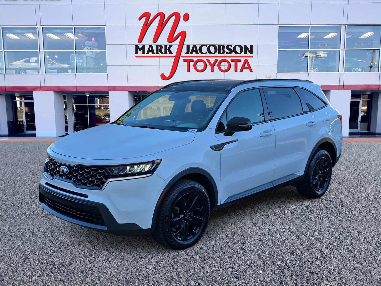 Used 2021 Kia Sorento S w/ Panoramic Sunroof Package