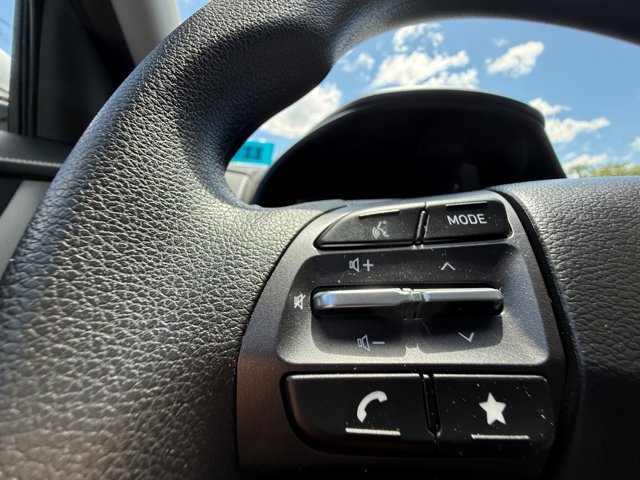 Certified 2023 Hyundai Kona SEL w/ Cargo Package AWD/4WD image 18