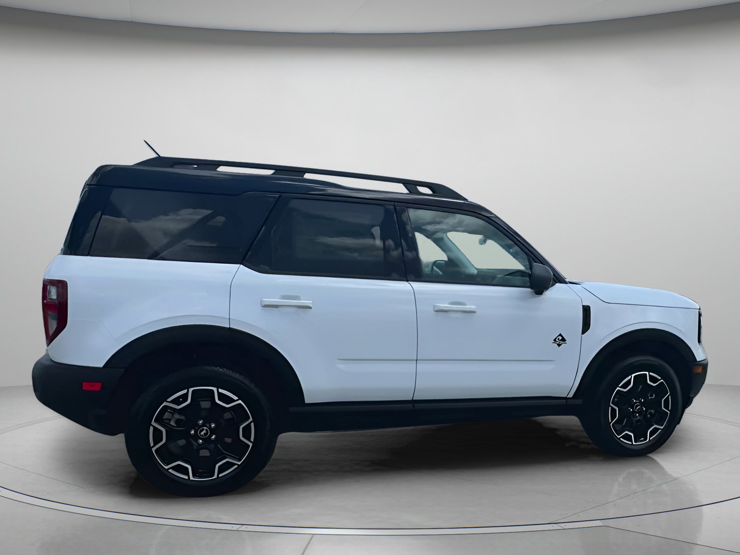 New 2025 Ford Bronco Sport Outer Banks w/ Outer Banks Tech Package+ AWD/4WD image 36