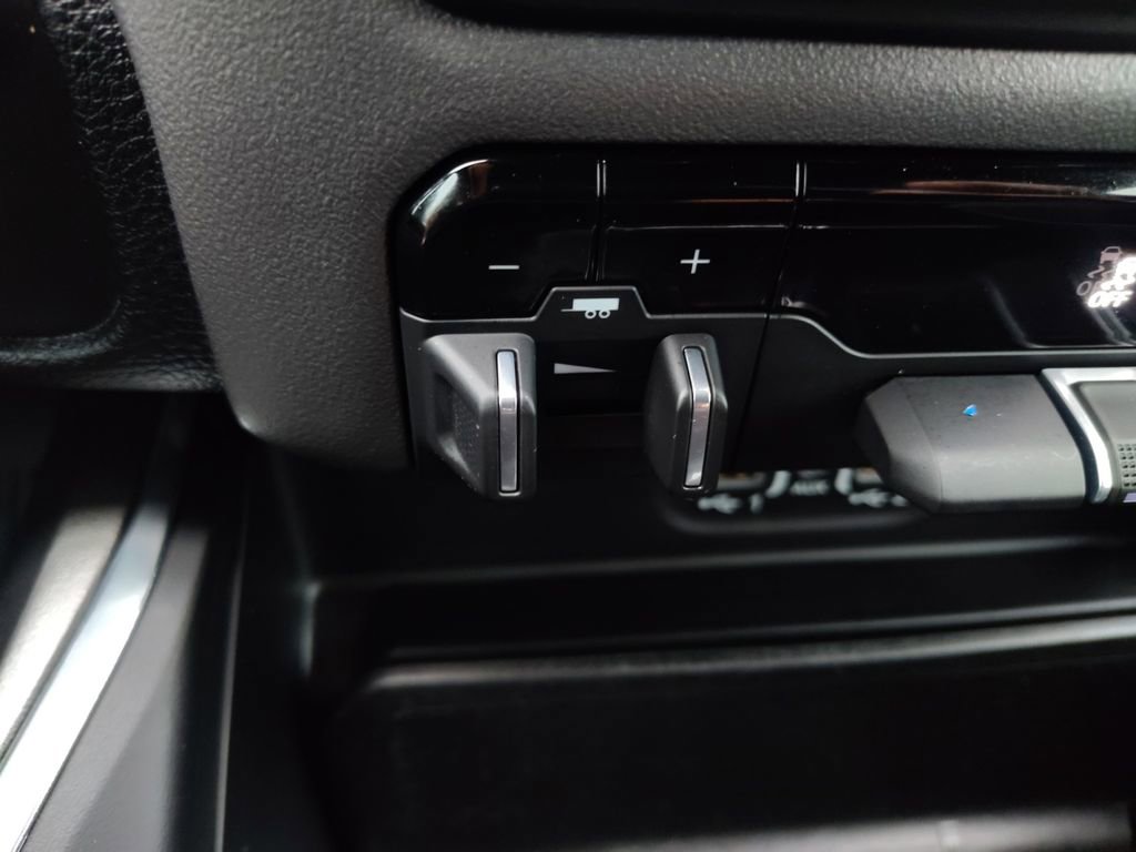 Used 2022 RAM 1500 Laramie w/ Sport Appearance Package image 10